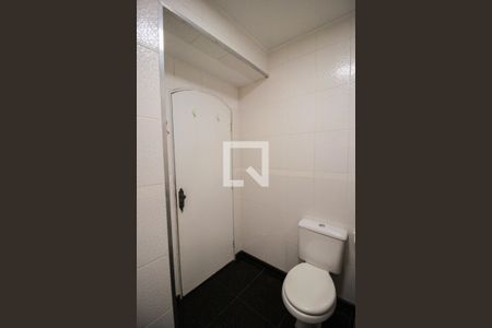 Casa à venda com 300m², 6 quartos e 2 vagasBanheiro 5