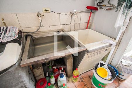 Casa à venda com 300m², 6 quartos e 2 vagasÁrea de Serviço 1
