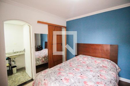Casa à venda com 300m², 6 quartos e 2 vagasSuíte 2