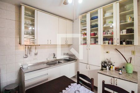 Casa à venda com 300m², 6 quartos e 2 vagasCozinha 2