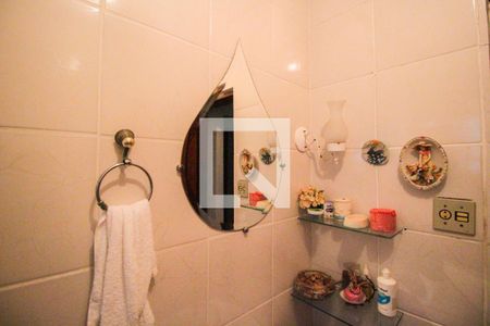 Casa à venda com 300m², 6 quartos e 2 vagasBanheiro 1