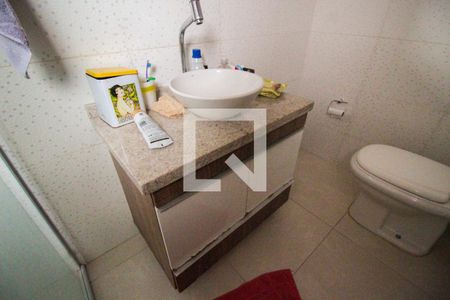 Casa à venda com 300m², 6 quartos e 2 vagasBanheiro da Suíte 1