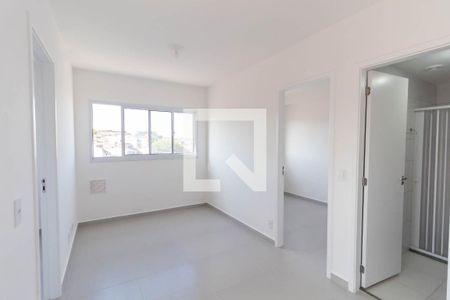 Sala de apartamento para alugar com 2 quartos, 38m² em Vila Pierina, São Paulo