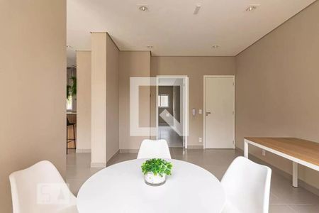 Apartamento para alugar com 38m², 2 quartos e 1 vaga Apartamento para alugar com 38m², 2 quartos e 1 vagaÁrea comum - Salão de festas