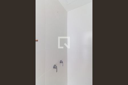 Banheiro de kitnet/studio à venda com 1 quarto, 22m² em Planalto Paulista, São Paulo