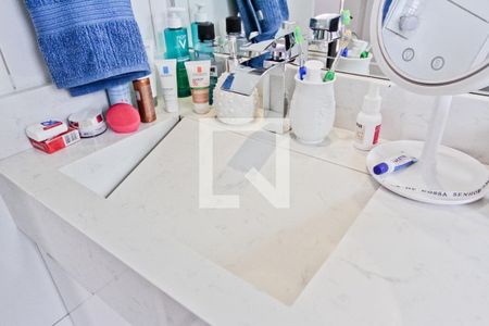 Apartamento à venda com 170m², 2 quartos e 3 vagasBanheiro da Suíte 1