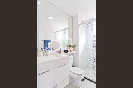 Apartamento à venda com 170m², 2 quartos e 3 vagasBanheiro da Suíte 1