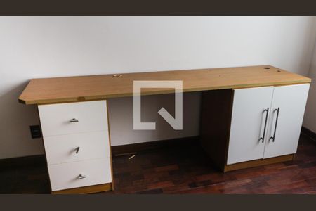 Apartamento à venda com 190m², 4 quartos e 3 vagas Apartamento à venda com 190m², 4 quartos e 3 vagasQuarto 2