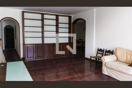 Apartamento à venda com 190m², 4 quartos e 3 vagas Apartamento à venda com 190m², 4 quartos e 3 vagasSala