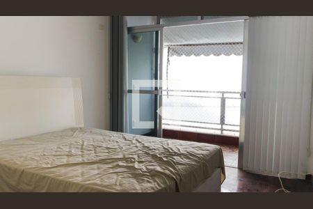 Apartamento à venda com 190m², 4 quartos e 3 vagas Apartamento à venda com 190m², 4 quartos e 3 vagasSuíte