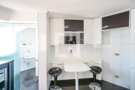 Apartamento para alugar com 100m², 3 quartos e 2 vagasCozinha