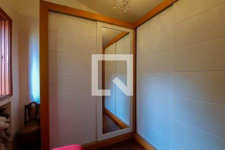 Casa à venda com 388m², 4 quartos e 4 vagasQuarto 2