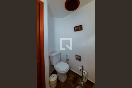 Casa à venda com 388m², 4 quartos e 4 vagasLavabo