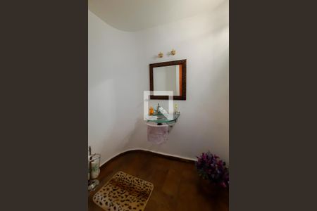 Casa à venda com 388m², 4 quartos e 4 vagasLavabo