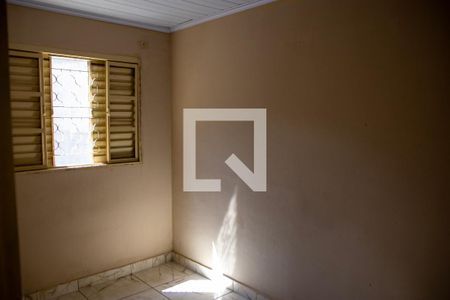 Quarto 1 de casa de condomínio para alugar com 2 quartos, 20m² em Residencial Norte Sul, Goiânia