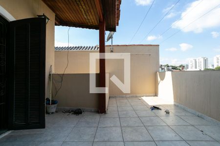 Casa à venda com 137m², 3 quartos e 2 vagasVaranda do quarto 2