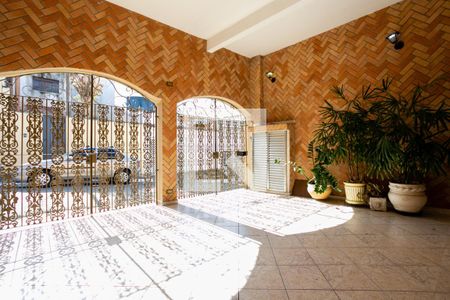 Casa à venda com 137m², 3 quartos e 2 vagasGaragem