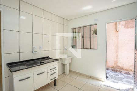Cozinha / área de serviço de kitnet/studio para alugar com 1 quarto, 26m² em Taboão, Diadema