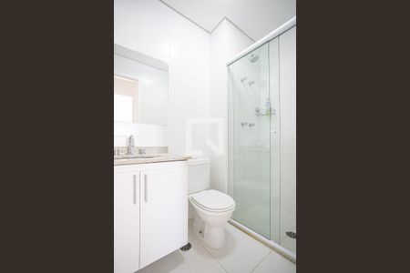 Banheiro 2 de apartamento para alugar com 2 quartos, 68m² em Centro, Osasco