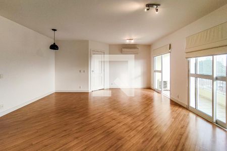 Sala de apartamento para alugar com 3 quartos, 117m² em Vila Cruzeiro, São Paulo