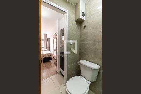 Studio para alugar com 40m², 1 quarto e sem vaga Studio para alugar com 40m², 1 quarto e sem vagaBanheiro