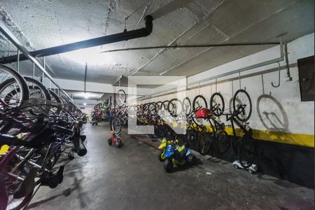 Apartamento para alugar com 98m², 2 quartos e 2 vagas Apartamento para alugar com 98m², 2 quartos e 2 vagasÁrea comum - Bicicletário