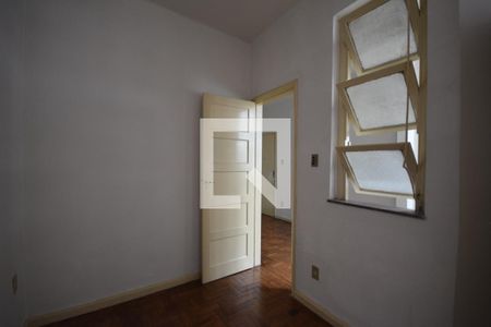 Quarto 1 de apartamento à venda com 1 quarto, 45m² em Penha Circular, Rio de Janeiro