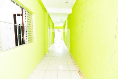 corredor de casa à venda com 4 quartos, 160m² em Vila Dalva, São Paulo