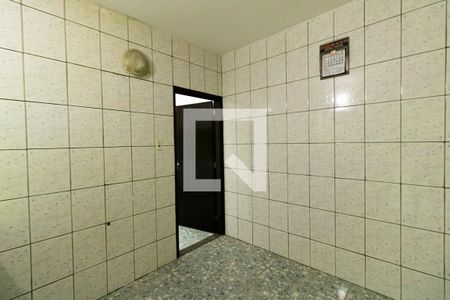 Casa à venda com 160m², 4 quartos e 2 vagas Casa à venda com 160m², 4 quartos e 2 vagasCozinha