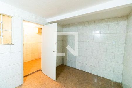 Cozinha de casa à venda com 4 quartos, 160m² em Vila Dalva, São Paulo