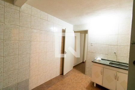 Casa à venda com 160m², 4 quartos e 2 vagas Casa à venda com 160m², 4 quartos e 2 vagasCozinha