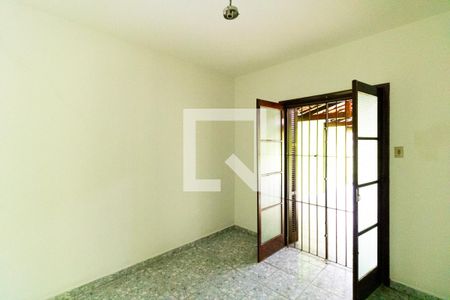 Sala 2 de casa à venda com 4 quartos, 160m² em Vila Dalva, São Paulo