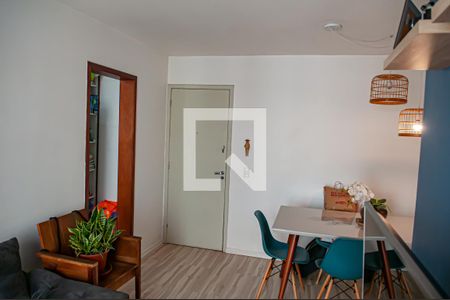 sala de apartamento para alugar com 2 quartos, 58m² em Pechincha, Rio de Janeiro