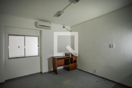 Casa à venda com 270m², 6 quartos e 2 vagasQuarto1