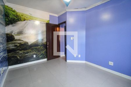 Casa à venda com 280m², 5 quartos e 1 vaga Casa à venda com 280m², 5 quartos e 1 vagaQuarto 4