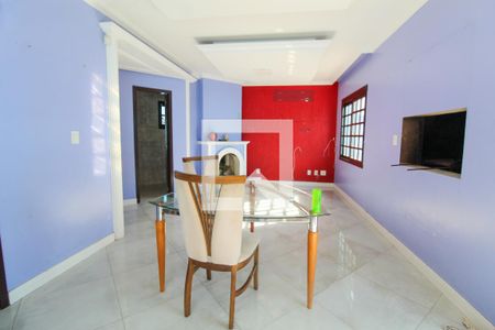 Casa à venda com 280m², 5 quartos e 1 vaga Casa à venda com 280m², 5 quartos e 1 vagaSala de Jantar