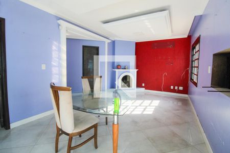 Casa à venda com 280m², 5 quartos e 1 vaga Casa à venda com 280m², 5 quartos e 1 vagaSala de Jantar