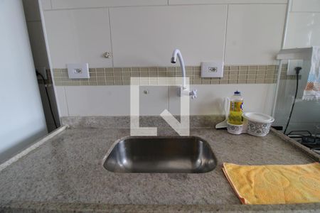 Apartamento à venda com 59m², 2 quartos e 1 vagaPia da cozinha
