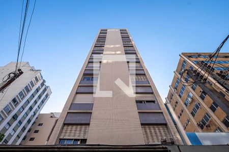 Apartamento à venda com 86m², 2 quartos e sem vaga Apartamento à venda com 86m², 2 quartos e sem vagaFachada