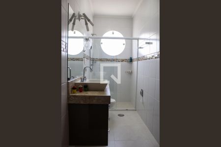 Banheiro de casa à venda com 2 quartos, 120m² em Planalto Paulista, São Paulo