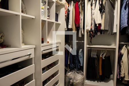 Casa à venda com 120m², 2 quartos e 1 vagaQuarto 2 - Closet