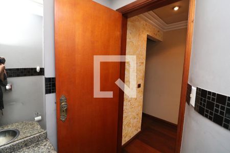 Lavabo de casa à venda com 3 quartos, 202m² em Jardim Piqueroby, São Paulo