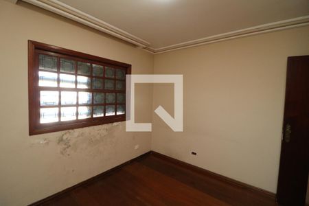 Casa à venda com 202m², 3 quartos e 4 vagasQuarto 2
