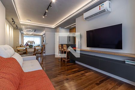 Apartamento à venda com 68m², 2 quartos e 2 vagasSala