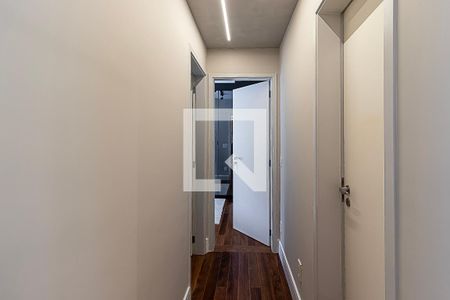 Corredor Quartos de apartamento à venda com 2 quartos, 68m² em Vila Nova Conceição, São Paulo