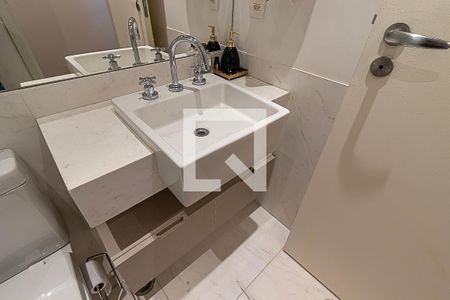 Apartamento à venda com 68m², 2 quartos e 2 vagasBanheiro Social