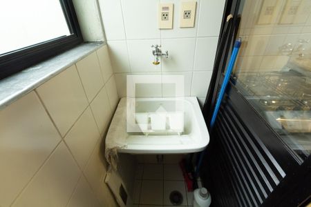 Apartamento para alugar com 42m², 1 quarto e 1 vaga Apartamento para alugar com 42m², 1 quarto e 1 vagaÁrea de Serviço