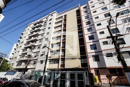 Apartamento para alugar com 110m², 3 quartos e 1 vagaFachada