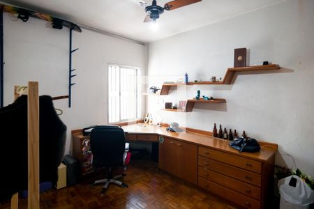 Casa à venda com 195m², 3 quartos e 2 vagasQuarto 2