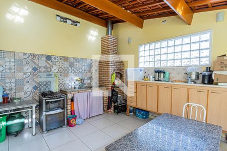 Casa à venda com 160m², 3 quartos e 2 vagasChurrasqueira